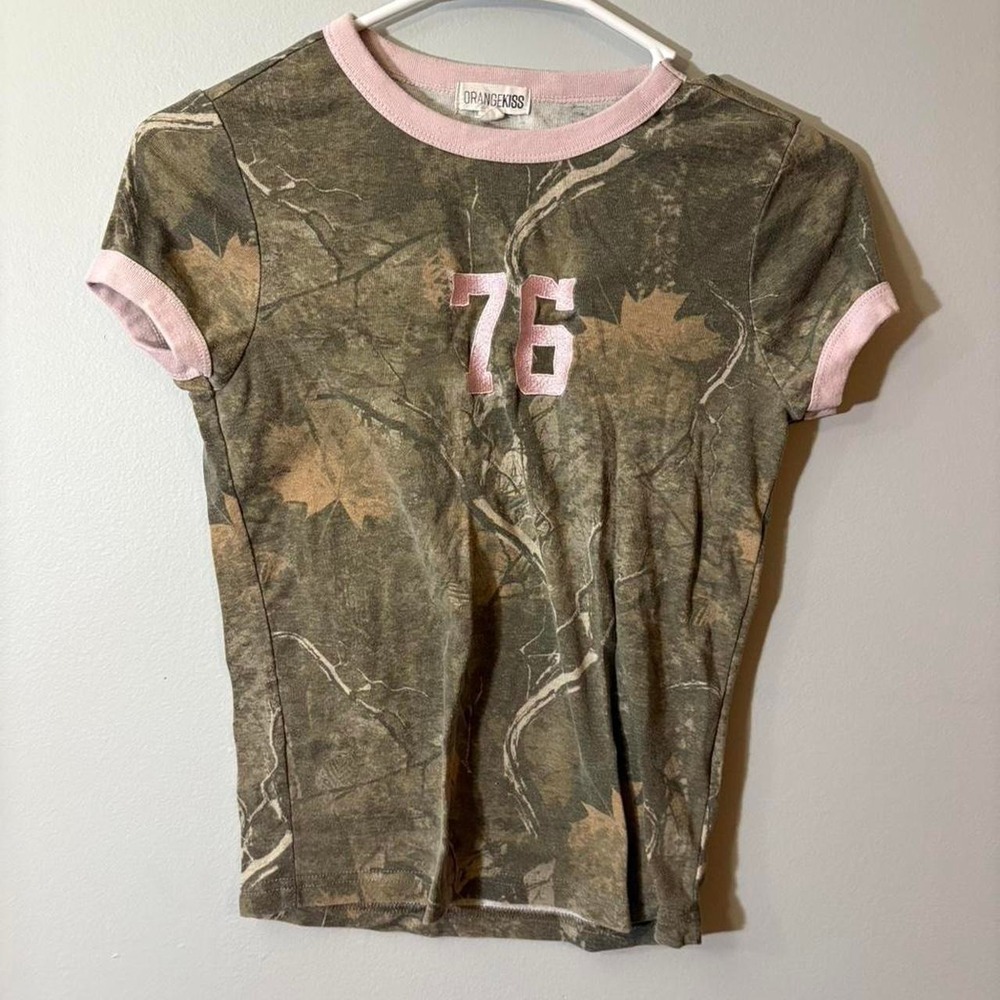 Y2K orange kiss baby doll tee